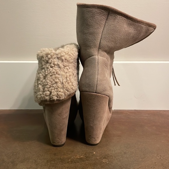 *SOLD* ASH suede ankle boot with lamb wool cuff and zipper detail. - Picture 3 of 6
